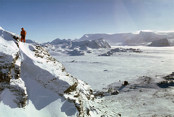 Antarctica Mountains prove it's not an ice ring